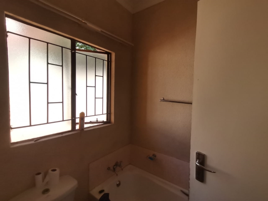 3 Bedroom Property for Sale in Tlhabane West North West